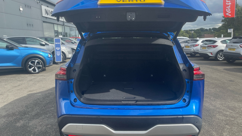 Nissan Qashqai 1.3 DiG-T MH Tekna 5dr Petrol Hatchback